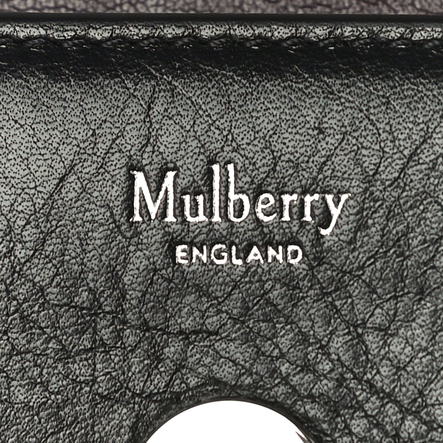 Classic Grain Small Darley Wallet Black