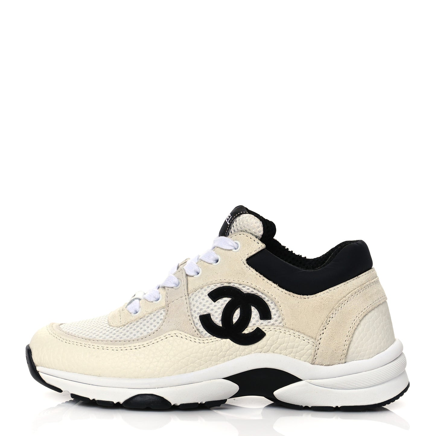 Mesh Suede Calfskin Grained Calfskin Womens CC Sneakers 36 White Black
