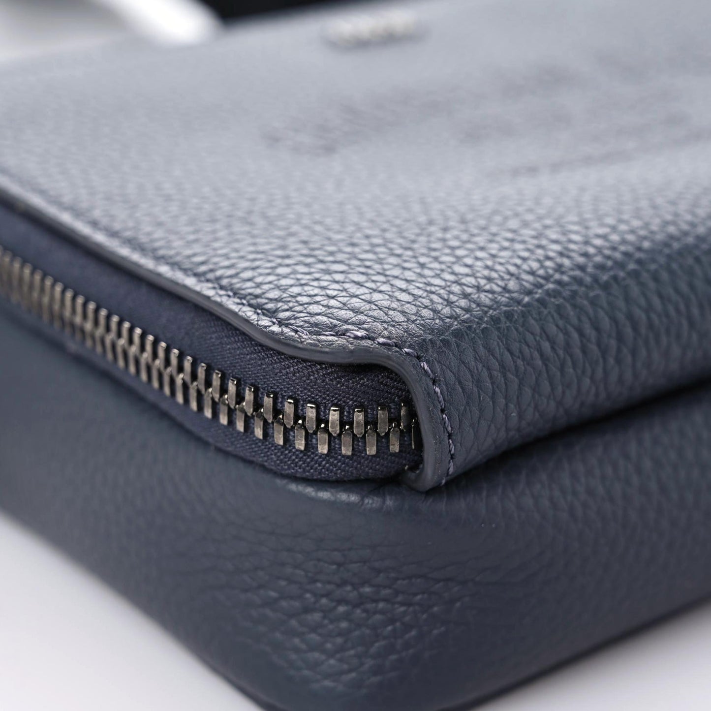 Grained Calfskin Double Zip Crossbody Pouch Blue