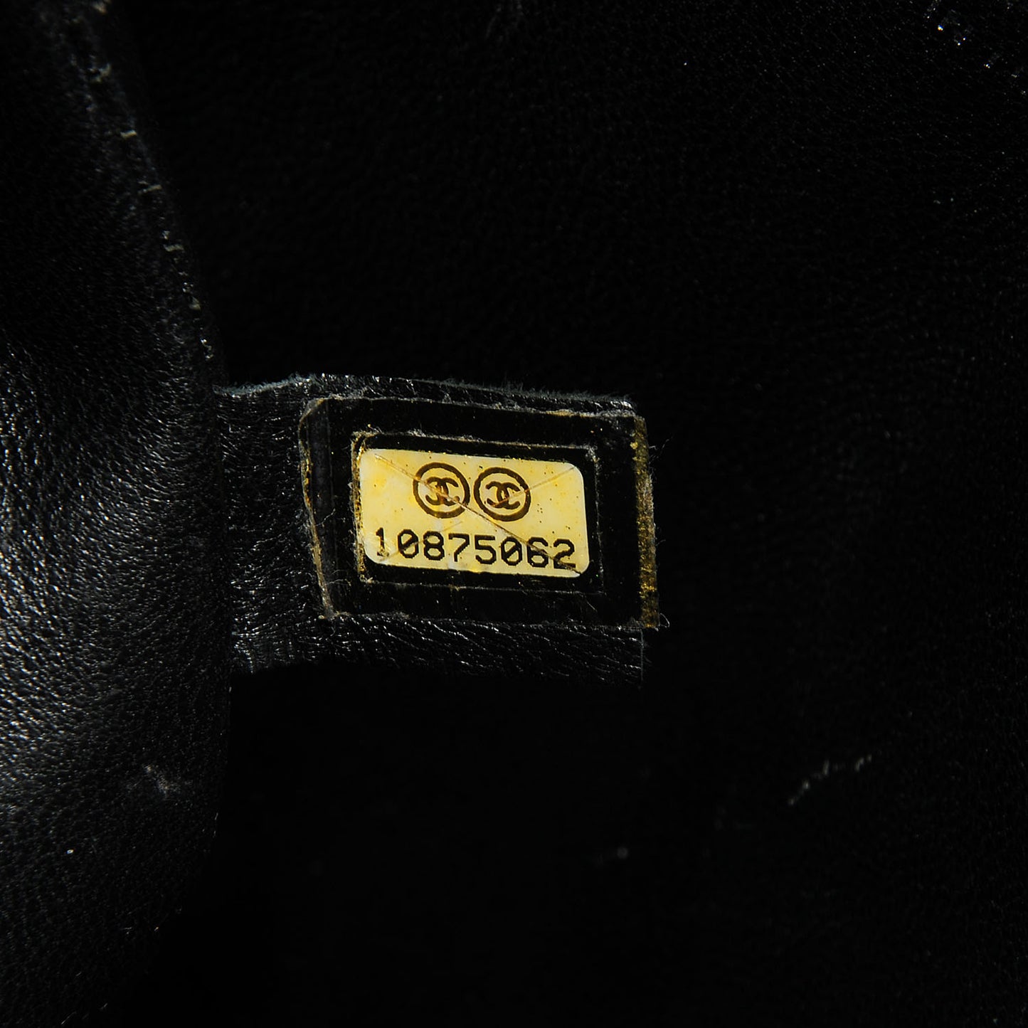 Caviar Medallion Tote Black