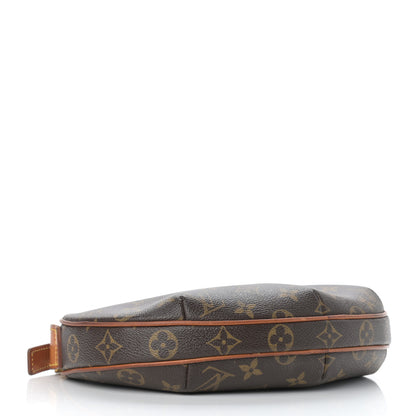 Louis Vuitton Monogram Croissant PM 4 of 13