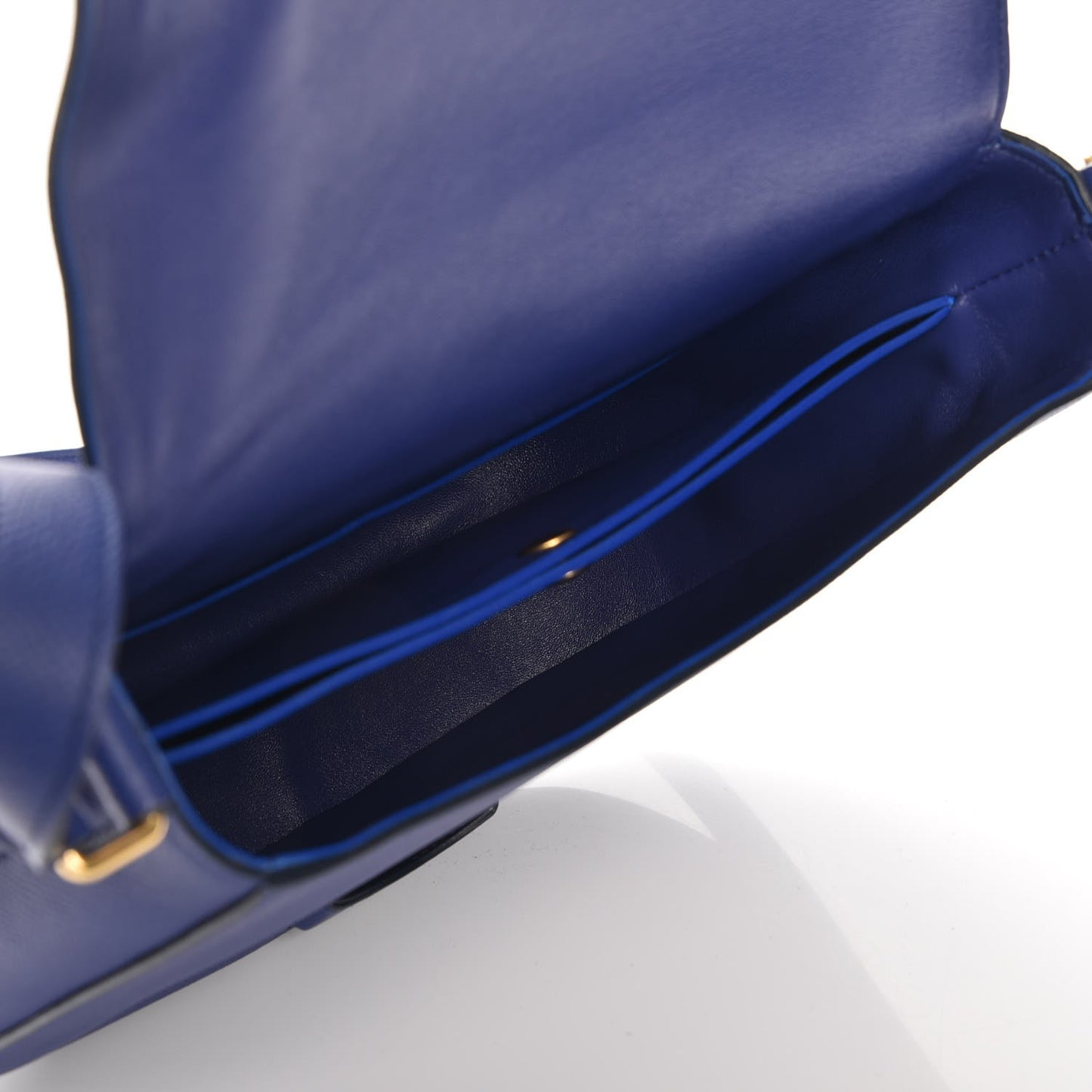 Grained Calfskin Medium Trotteur Indigo