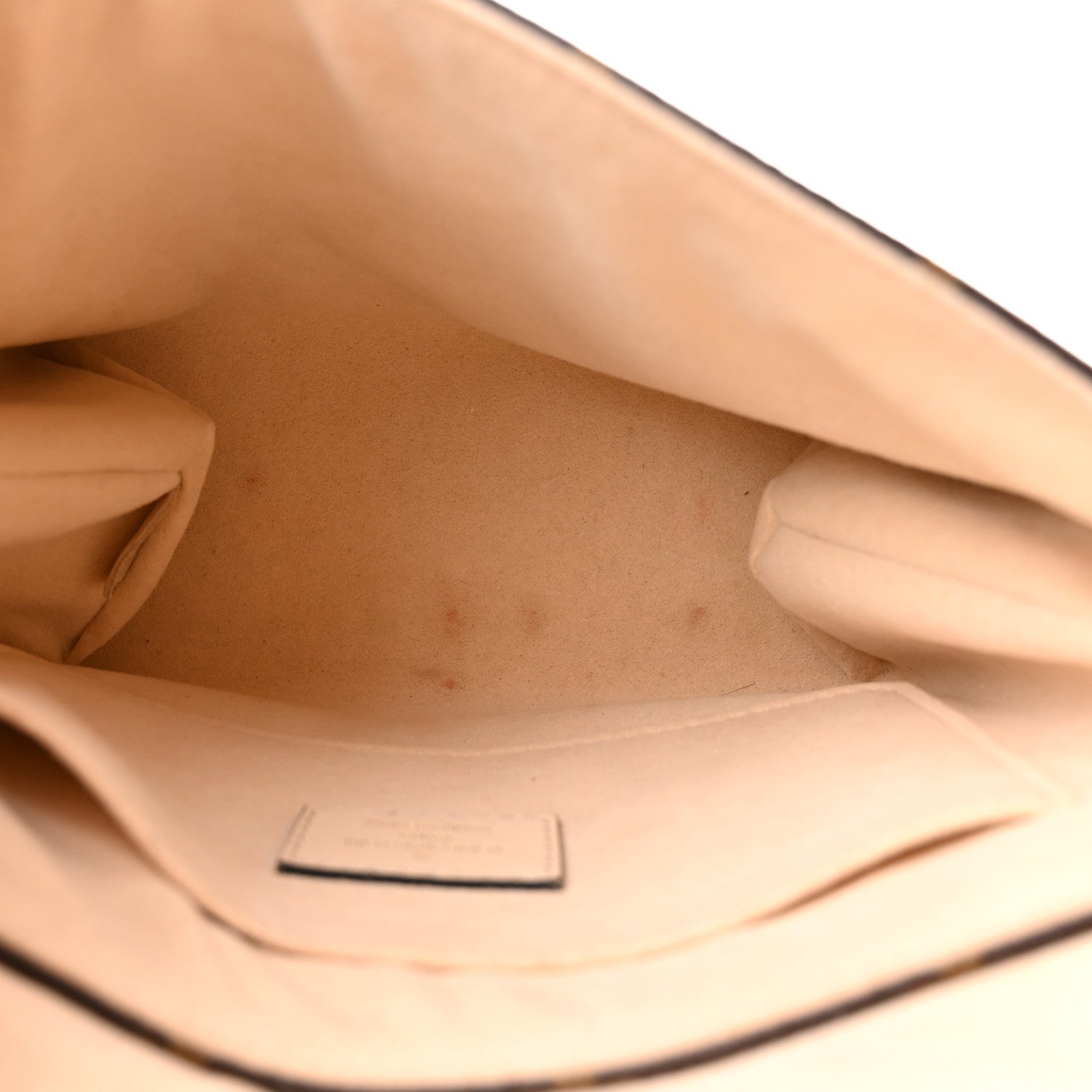Louis Vuitton Monogram Locky BB Creme 5 of 10