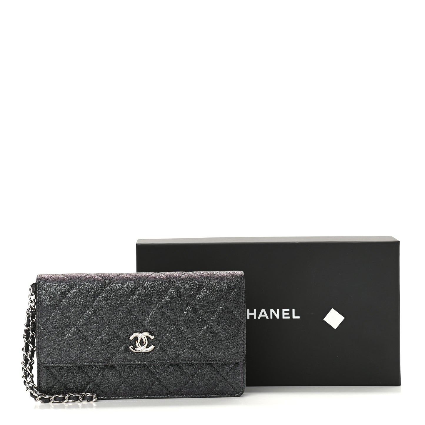 Iridescent Caviar Quilted Classic Pouch Clutch Black