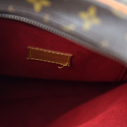Louis Vuitton Monogram Croissant GM 8 of 11