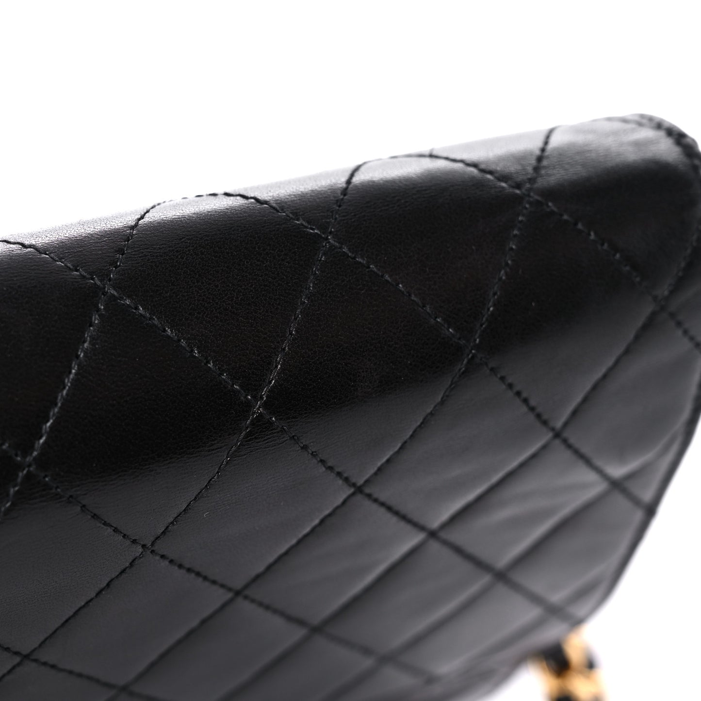 Lambskin Quilted Medium Single Flap Black