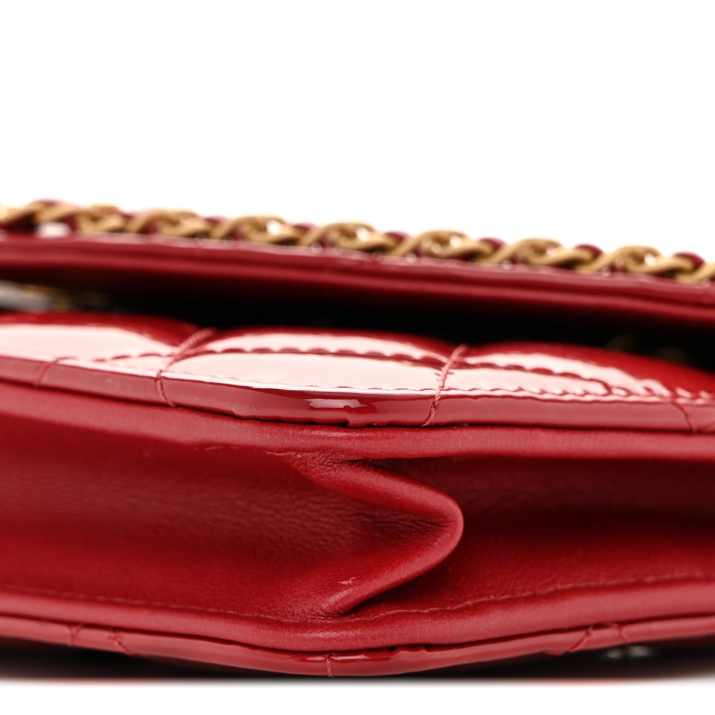 Patent Quilted Chain Around Heart Wallet On Chain WOC Red