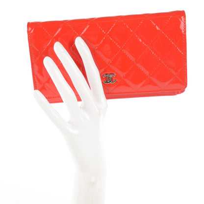 Chanel Patent Calfskin Quilted Yen Wallet Red 2 of 8