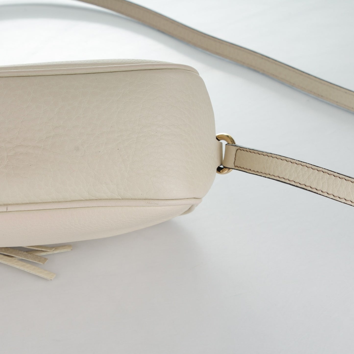 Pebbled Calfskin Small Soho Disco Bag Off White