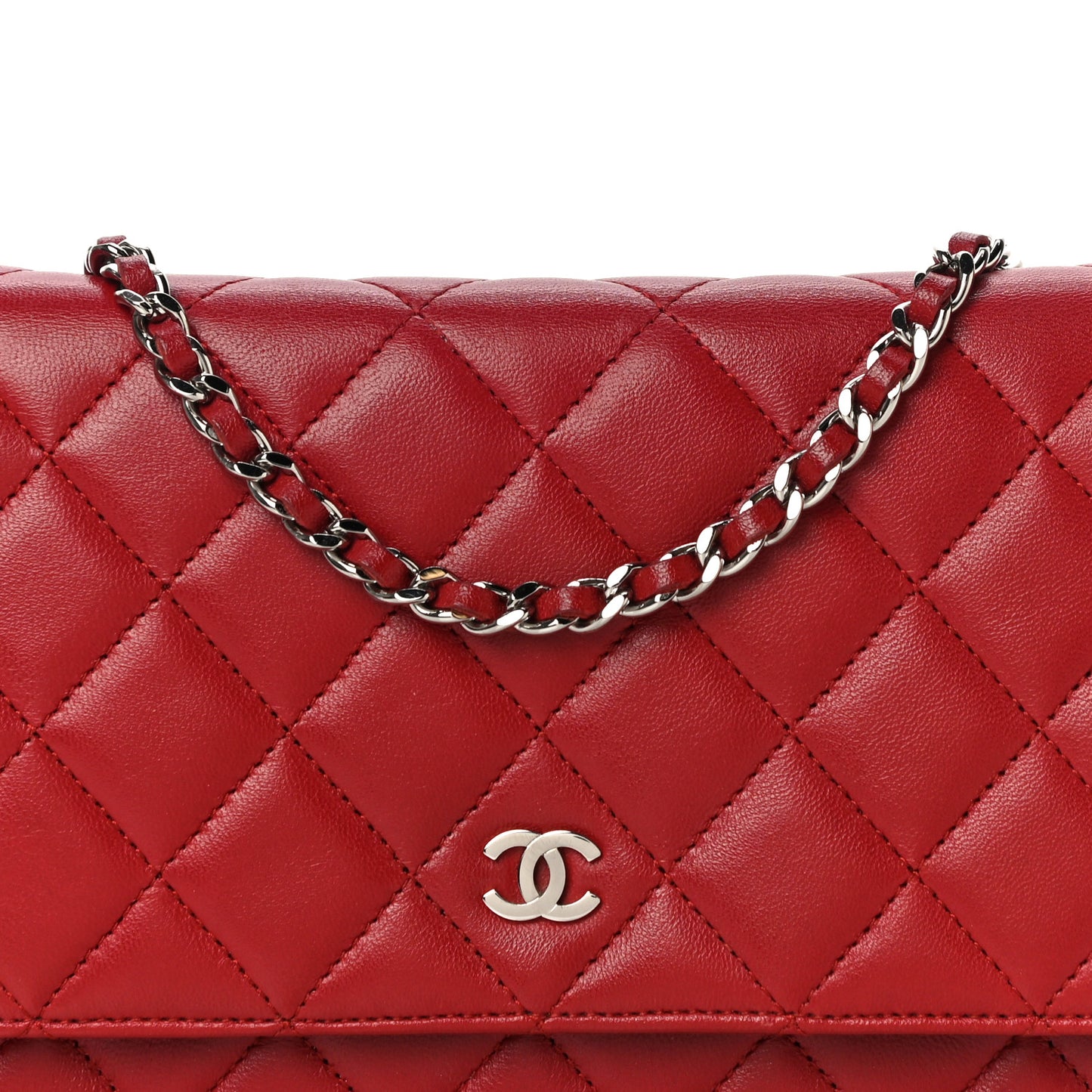 Lambskin Quilted Wallet On Chain WOC Red