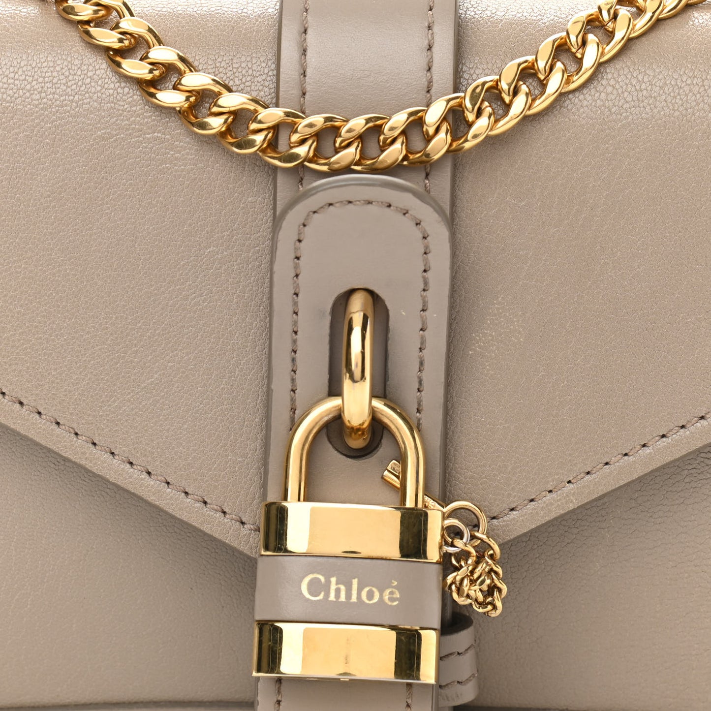 Shiny Goatskin Calfskin Aby Chain Shoulder Bag Motty Grey