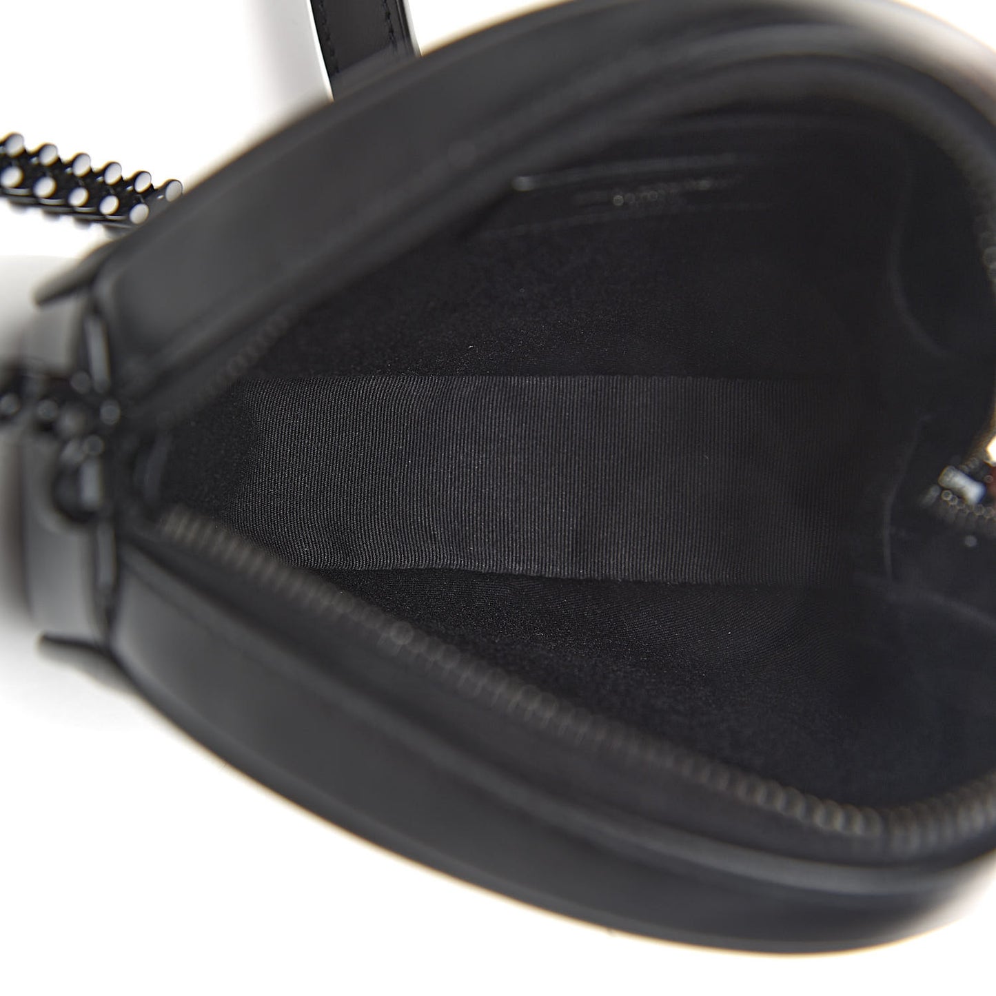 Calfskin Matelasse Chevron Round Vinyle Camera Bag Black
