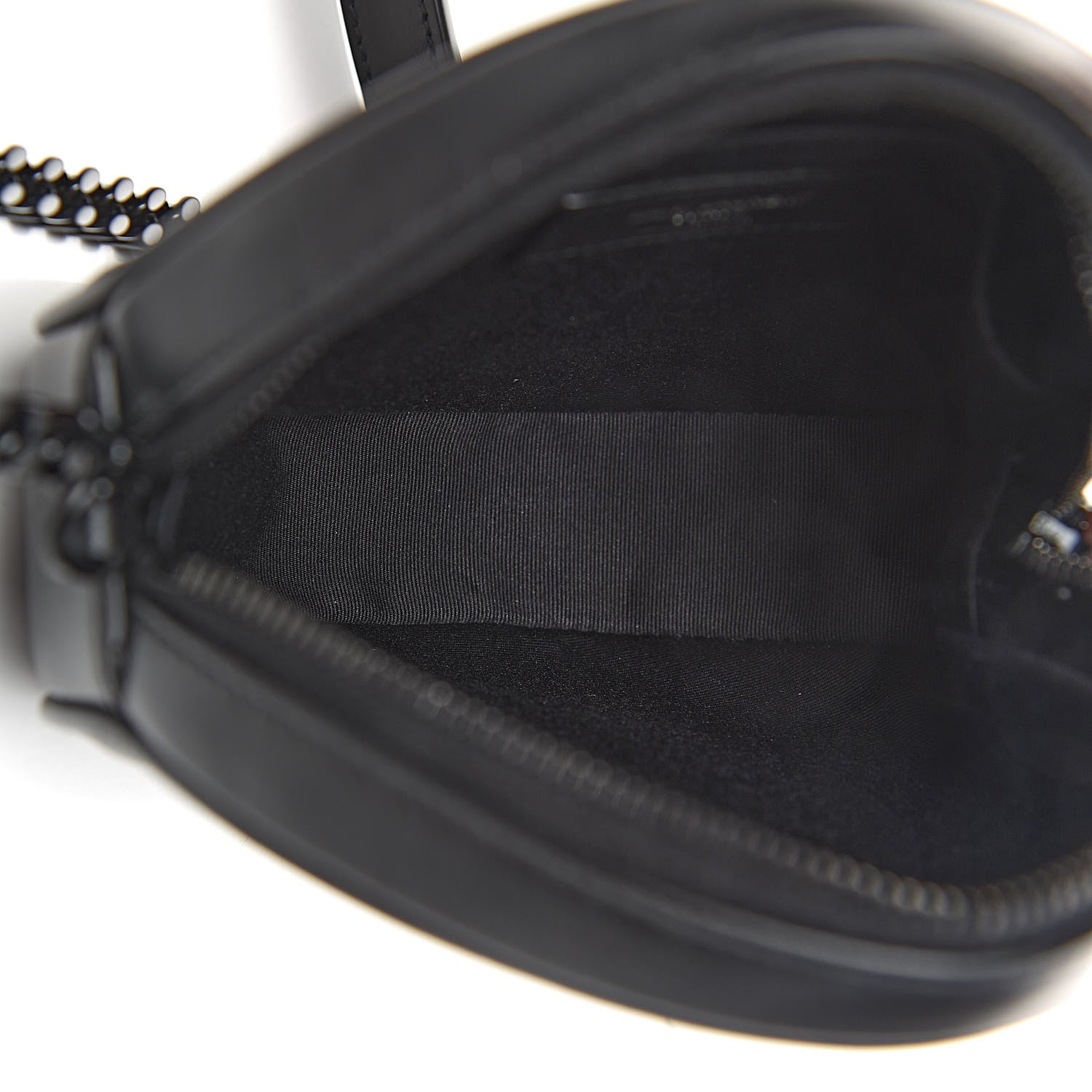 Saint Laurent Calfskin Matelasse Chevron Round Vinyle Camera Bag Black 5 of 9