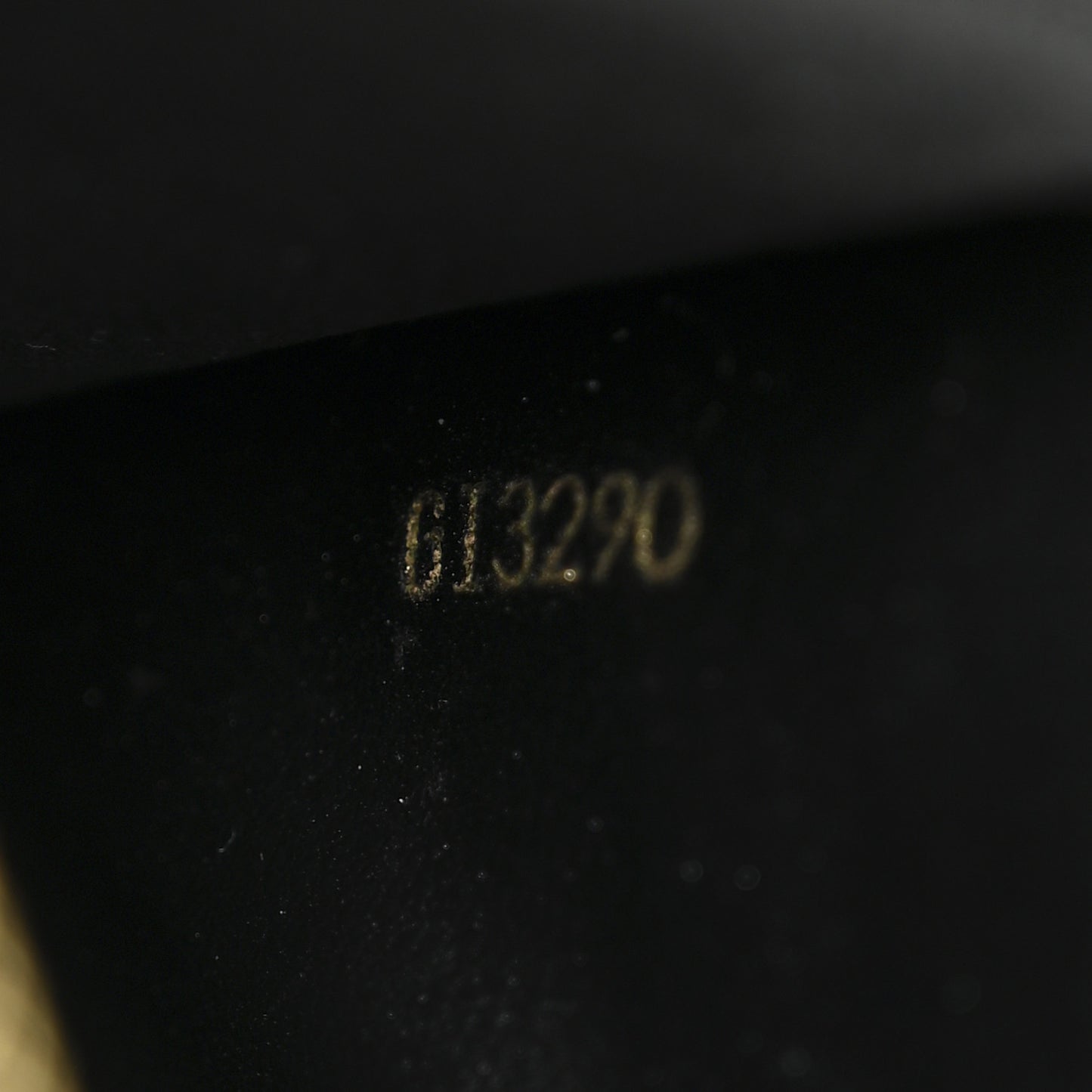Reverse Monogram Giant Double Zip Pochette