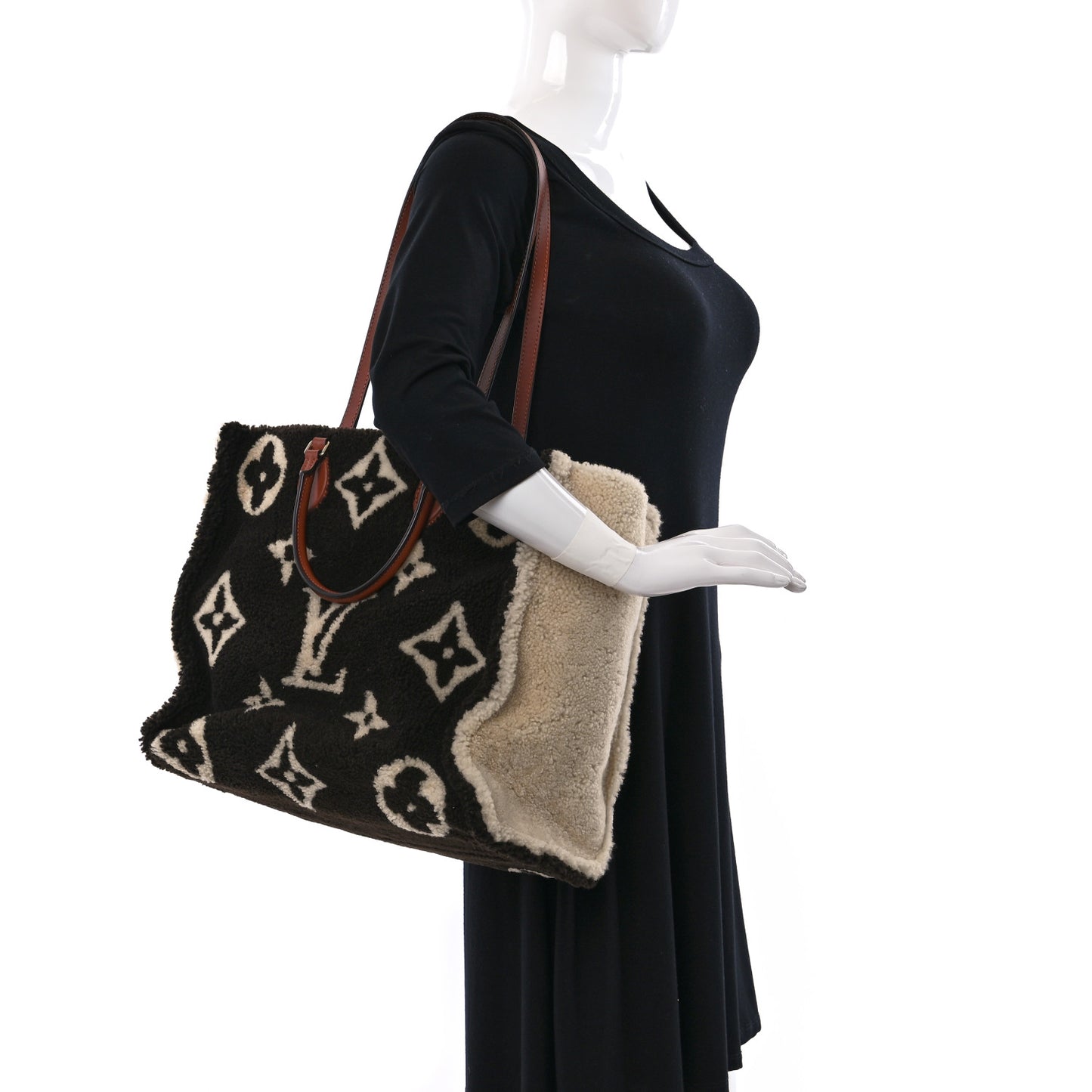 Shearling Monogram Giant Teddy Onthego GM Black White