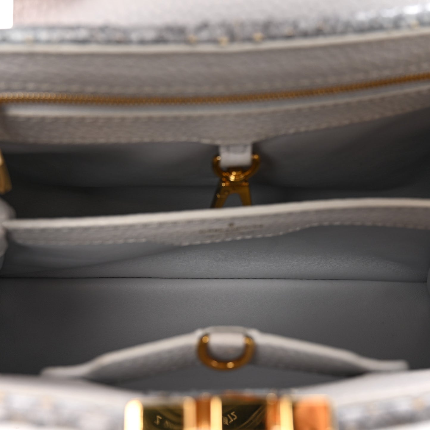 Taurillon Snakeskin Capucines BB