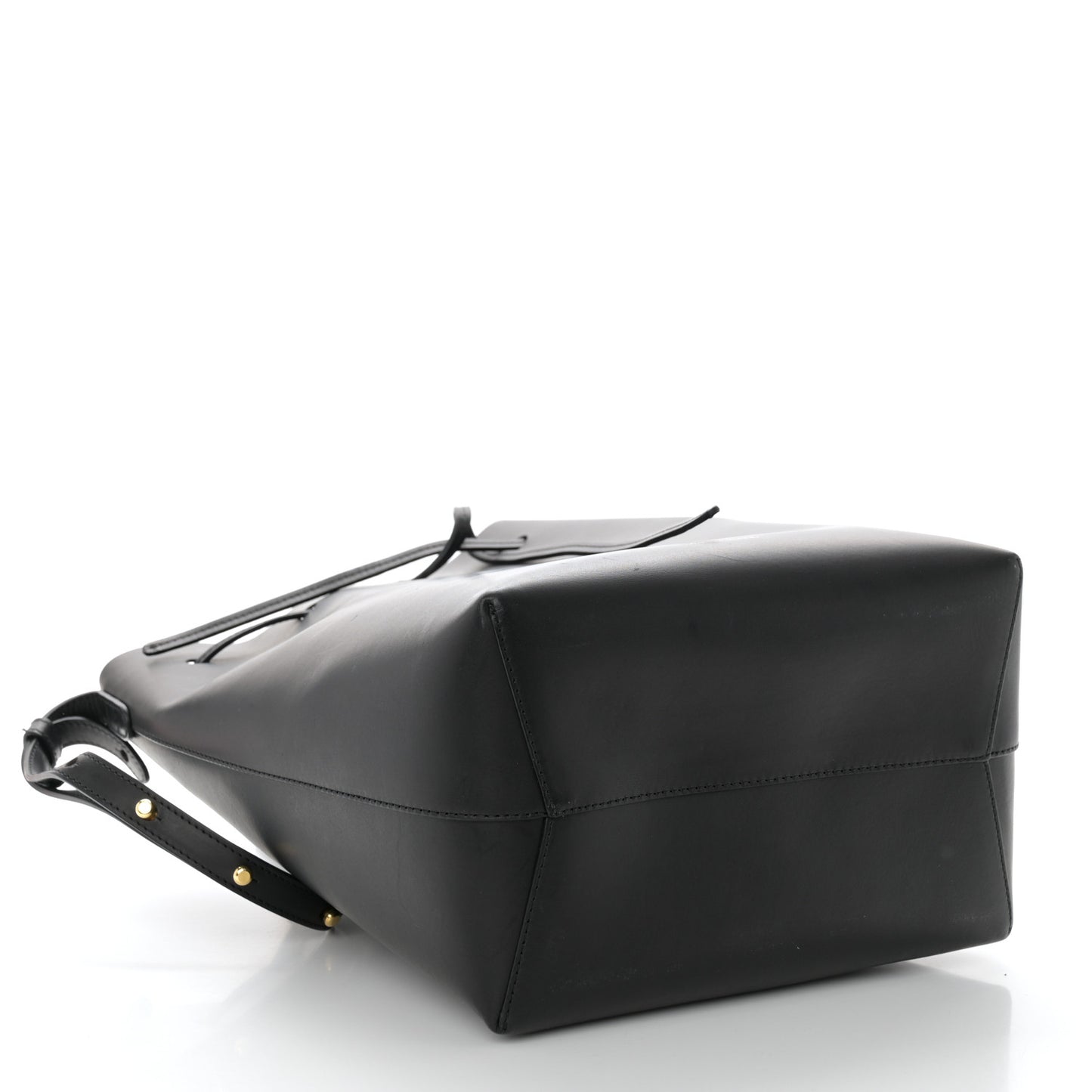 Vegetable Tanned Calfskin Bucket Bag Black Flamma