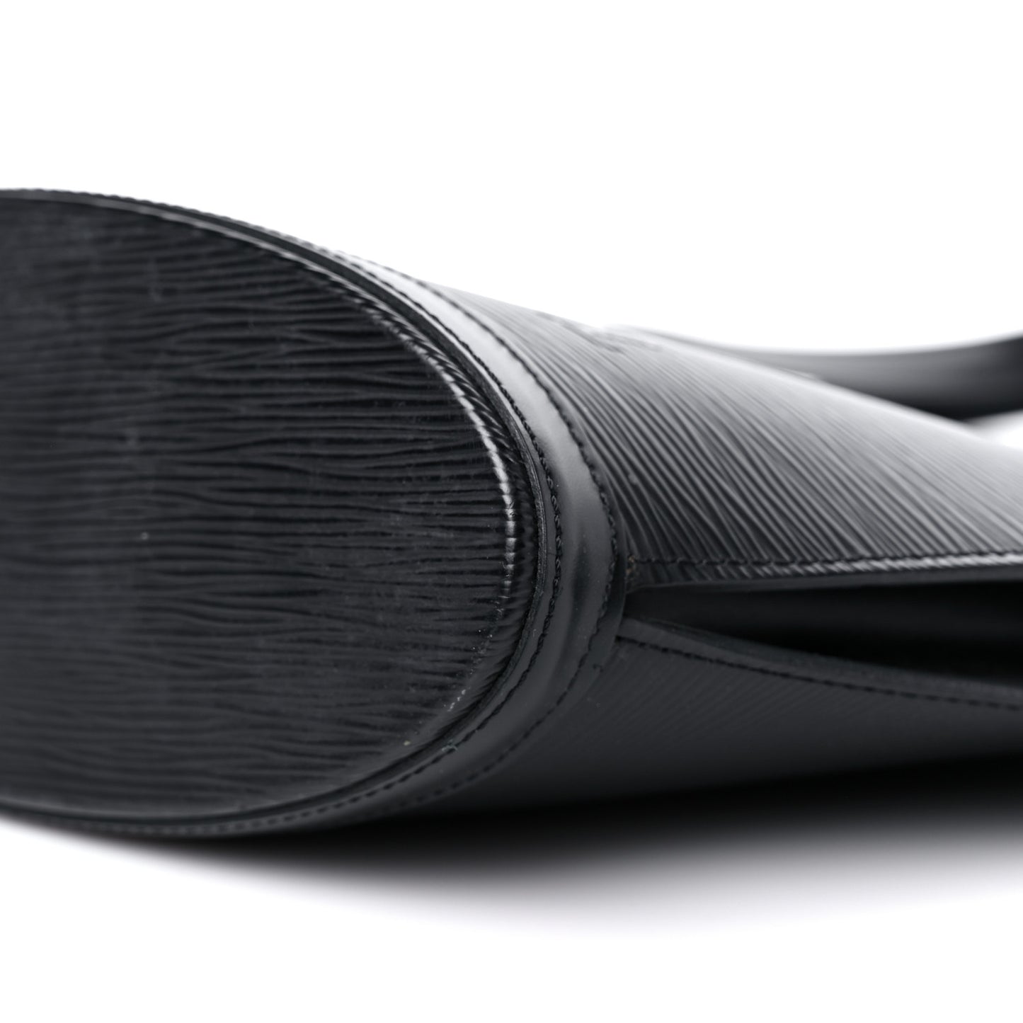 Epi Saint Jacques PM Long Straps Black