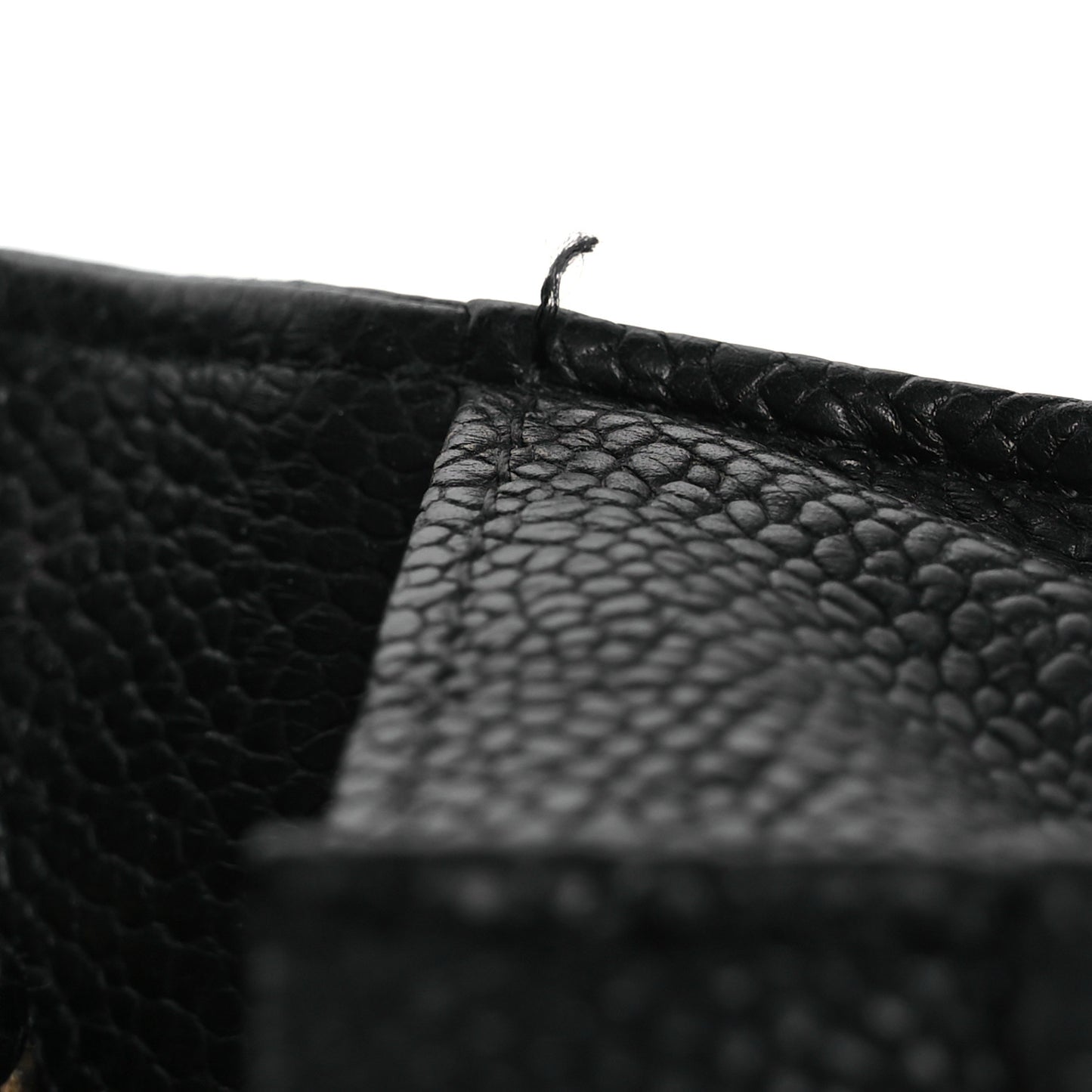 Caviar Quilted Boy Wallet On Chain WOC Black