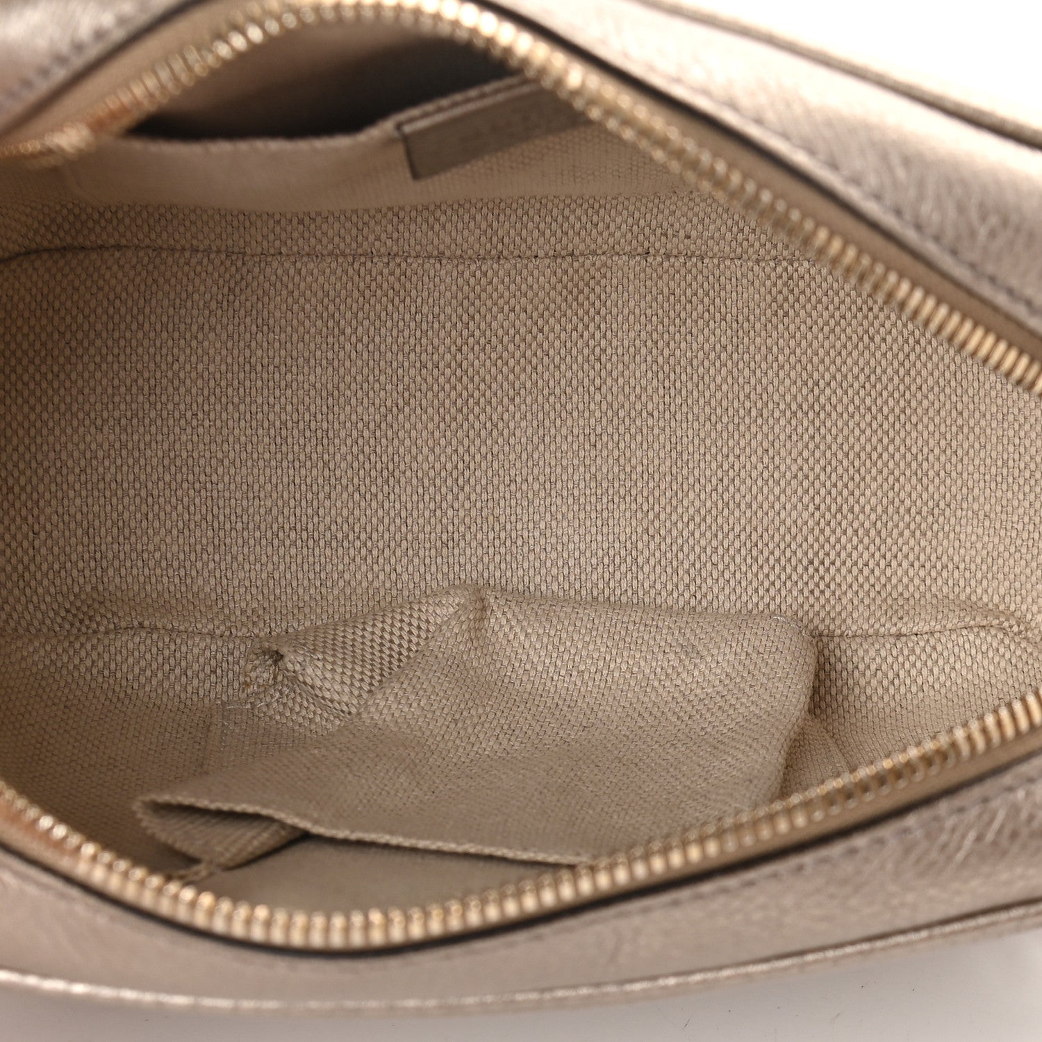Gucci Metallic Pebbled Calfskin Small Soho Disco Bag Golden Beige 7 of 9
