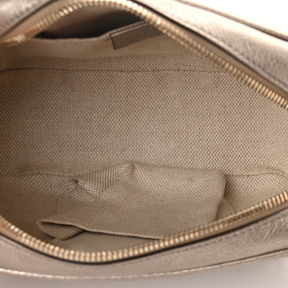 Gucci Metallic Pebbled Calfskin Small Soho Disco Bag Golden Beige 7 of 9