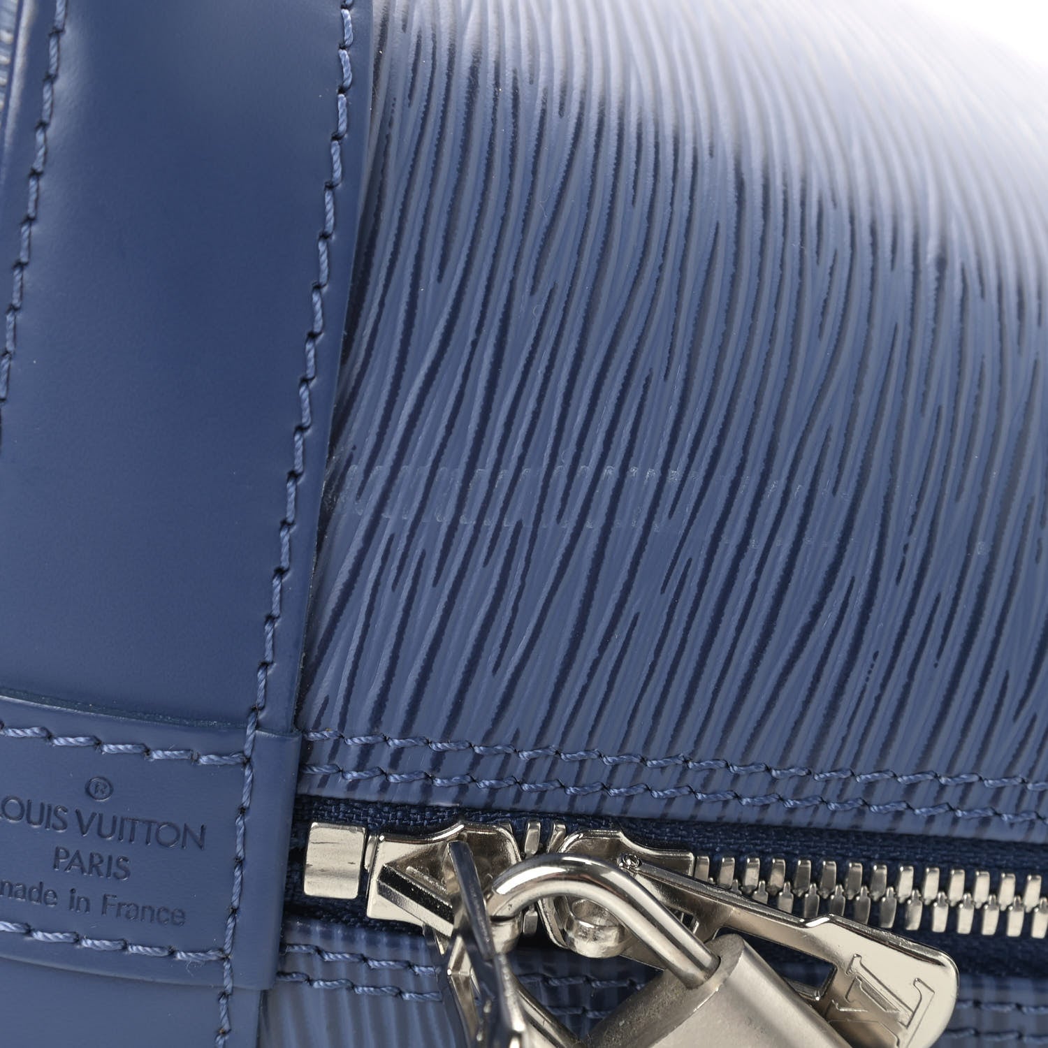 Louis Vuitton Epi Alma PM Myrtille 9 of 10