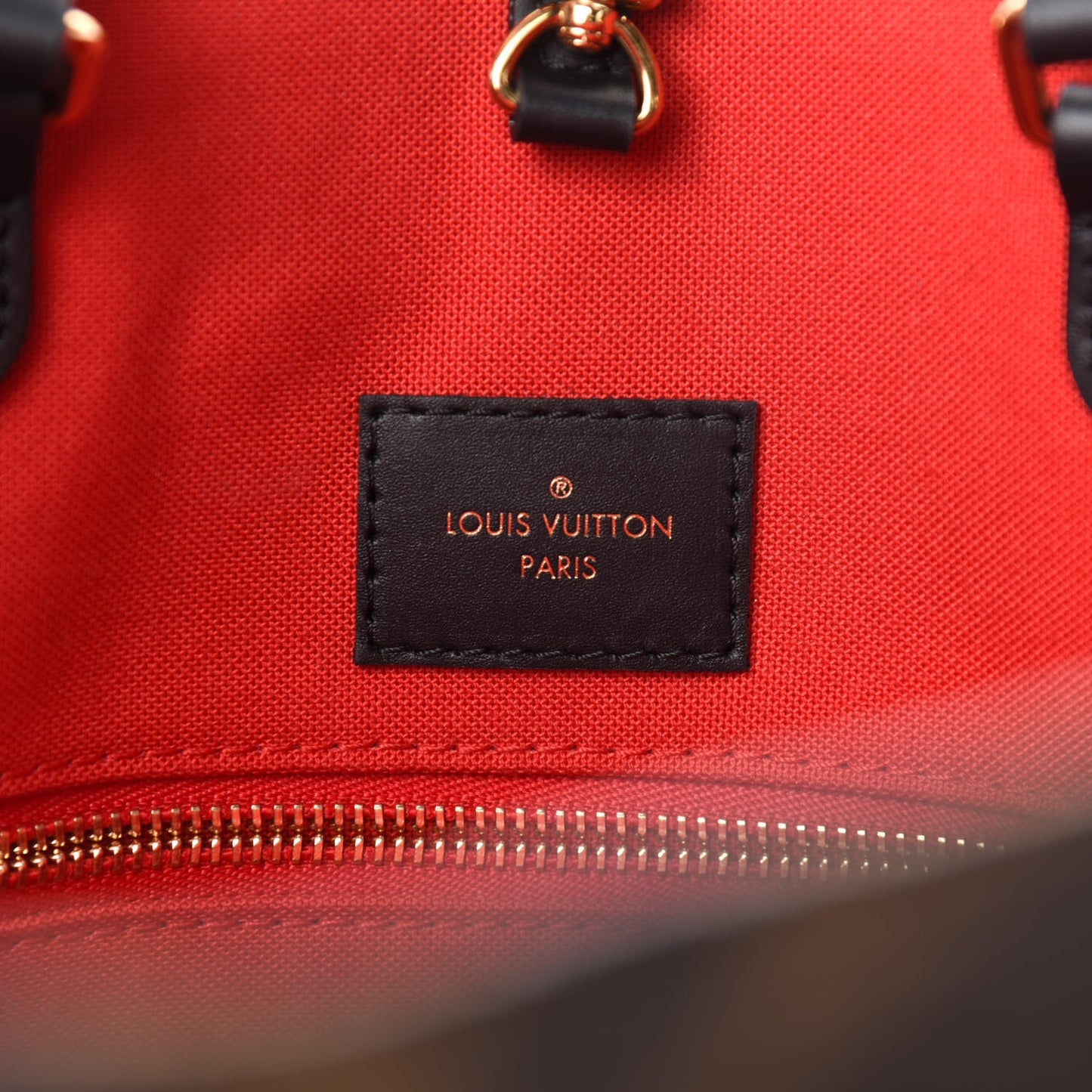 Reverse Monogram Giant Onthego MM