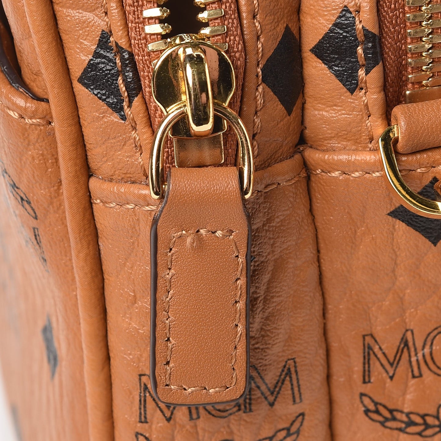 Visetos Camera Crossbody Bag Cognac