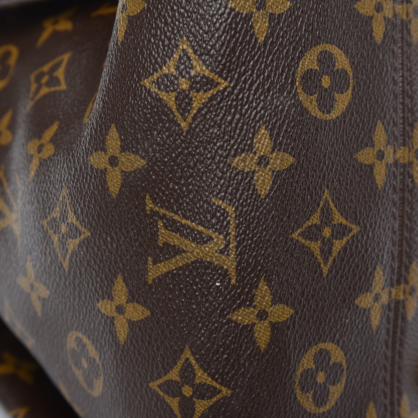 Monogram Artsy MM