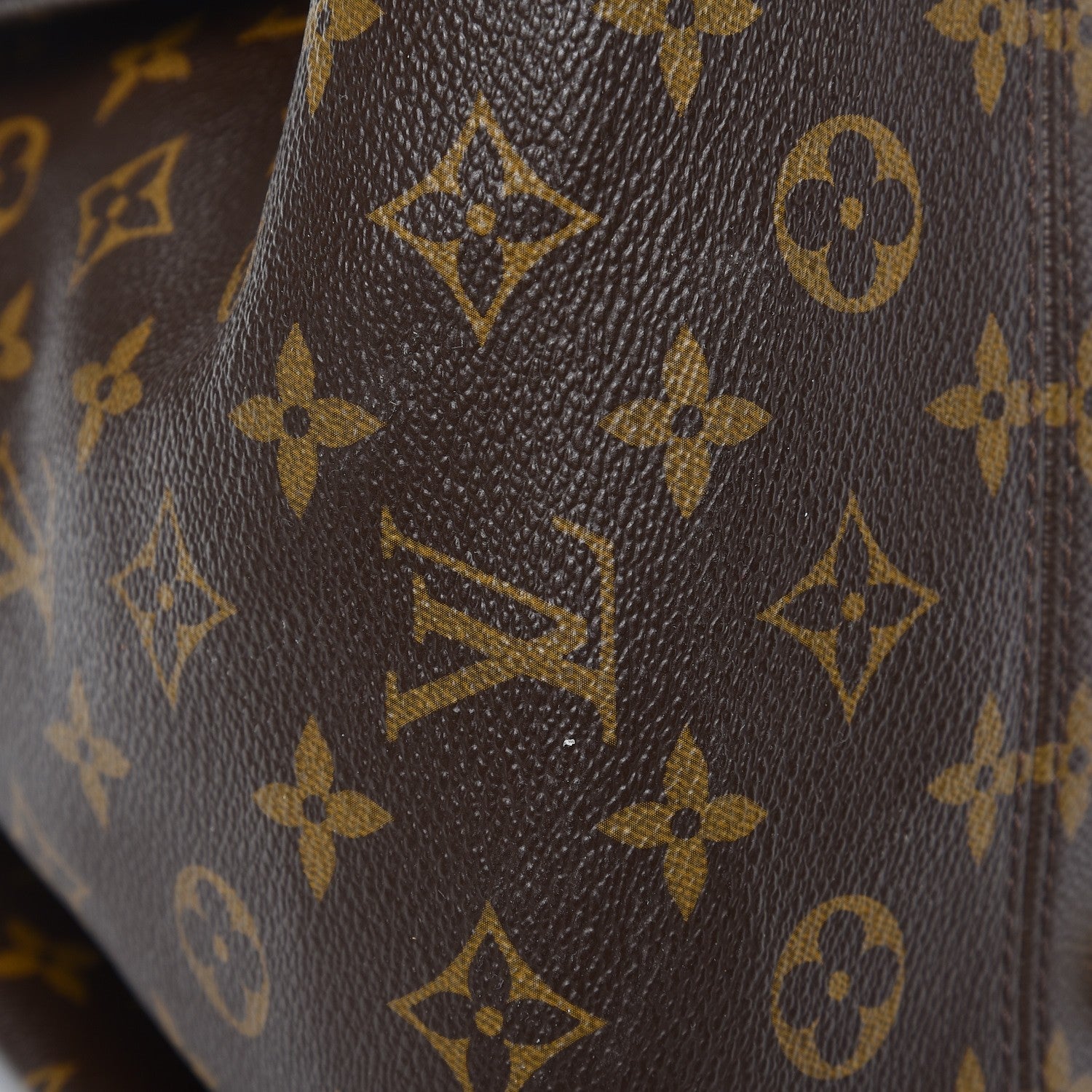 Louis Vuitton Monogram Artsy MM 8 of 8