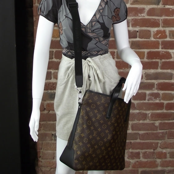 Louis Vuitton Monogram Macassar Davis 2 of 13