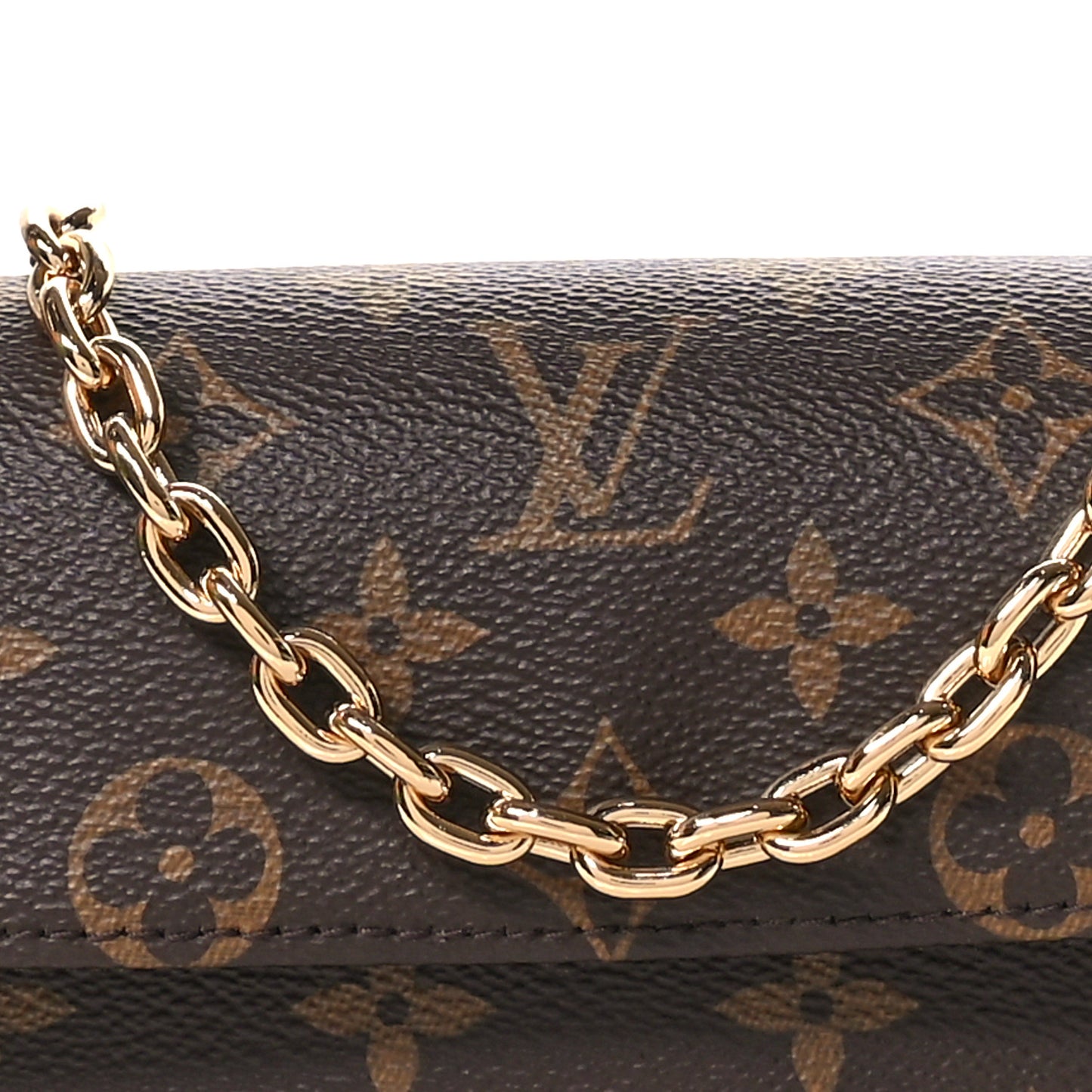 Monogram Ivy Wallet On Chain
