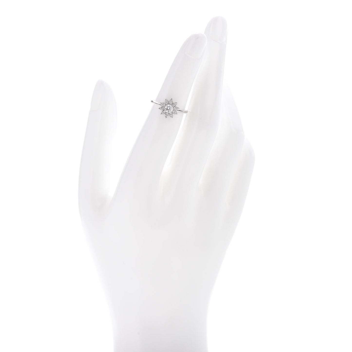 Platinum Diamond Enchant Garden Flower Ring 48 4.5