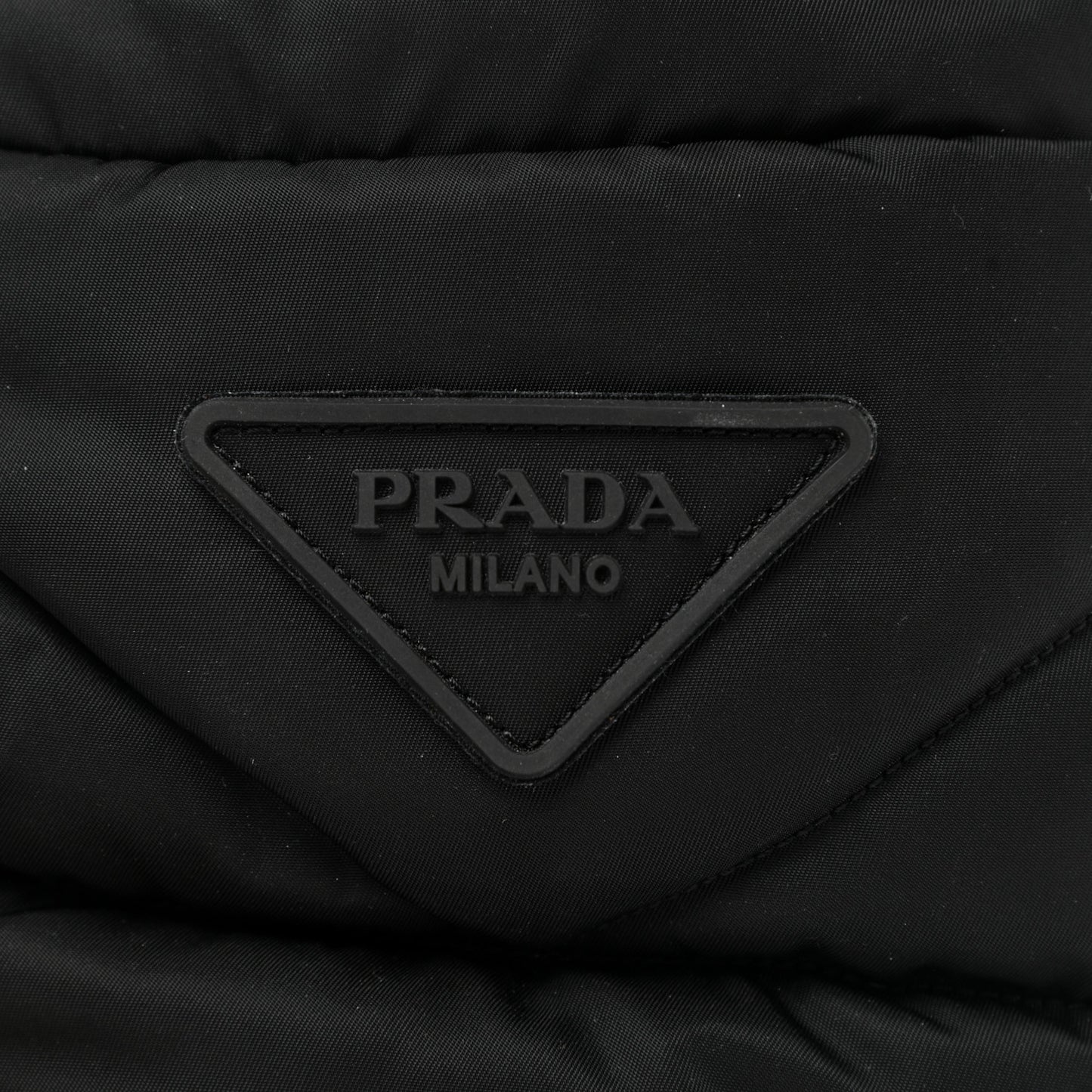 Re-Nylon Gabardine Rubber Triangle Logo Padded Monolith Drawcord 55mm Snow Boots 38.5 Black
