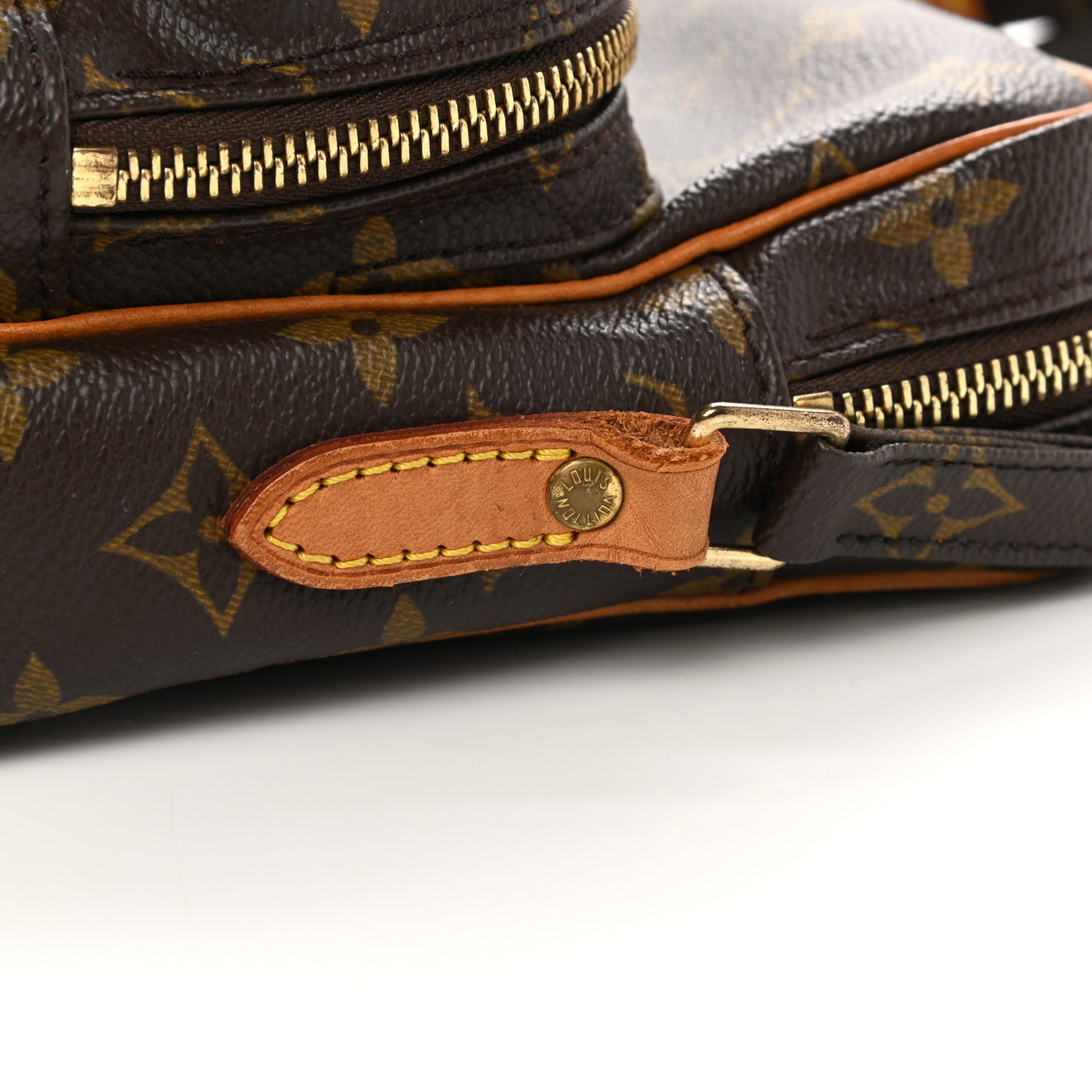 Monogram Amazone