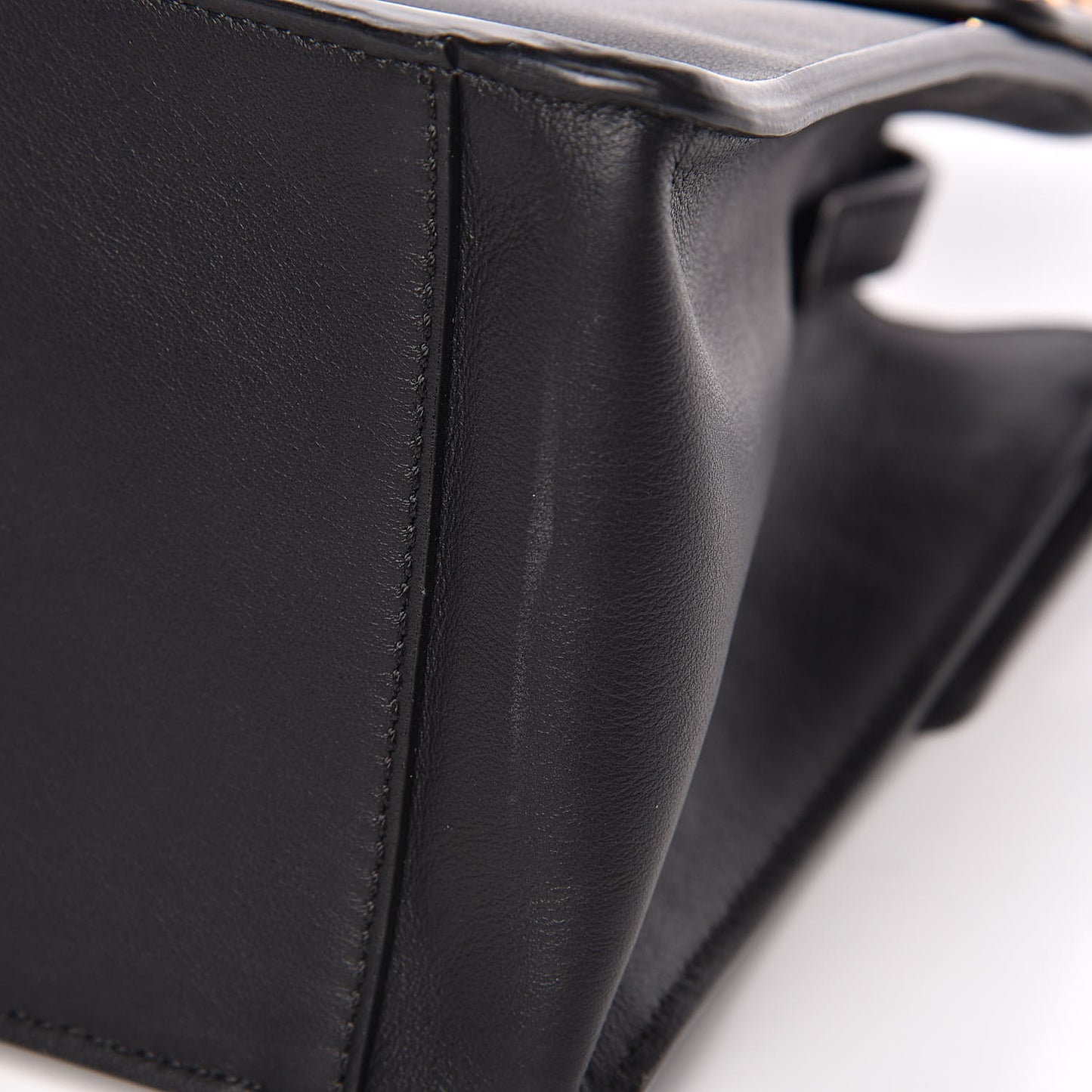 Vitello Grace Suede Small Flip Tote Black Fragola Marrone