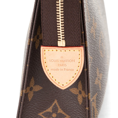 Louis Vuitton Monogram Toiletry Pouch 19 6 of 7