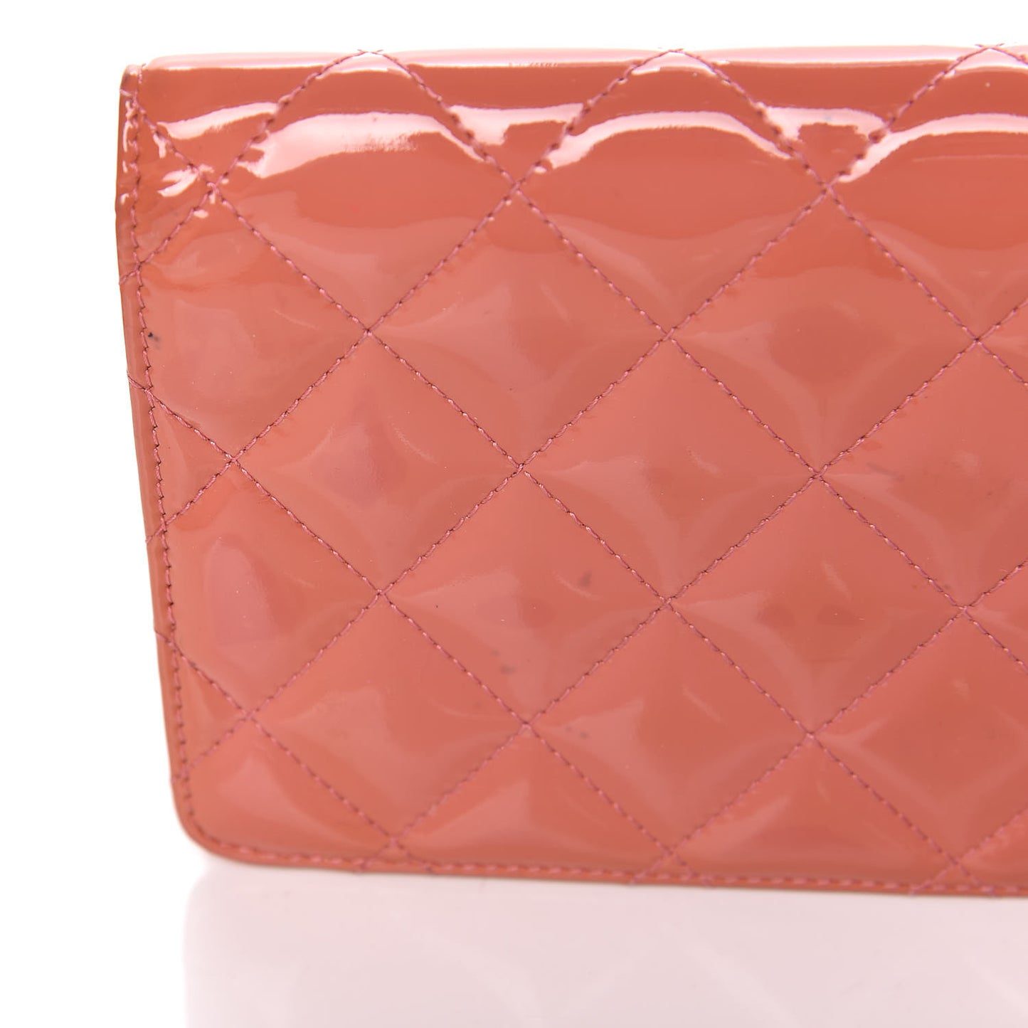 Patent Quilted Brilliant Yen Wallet Pink