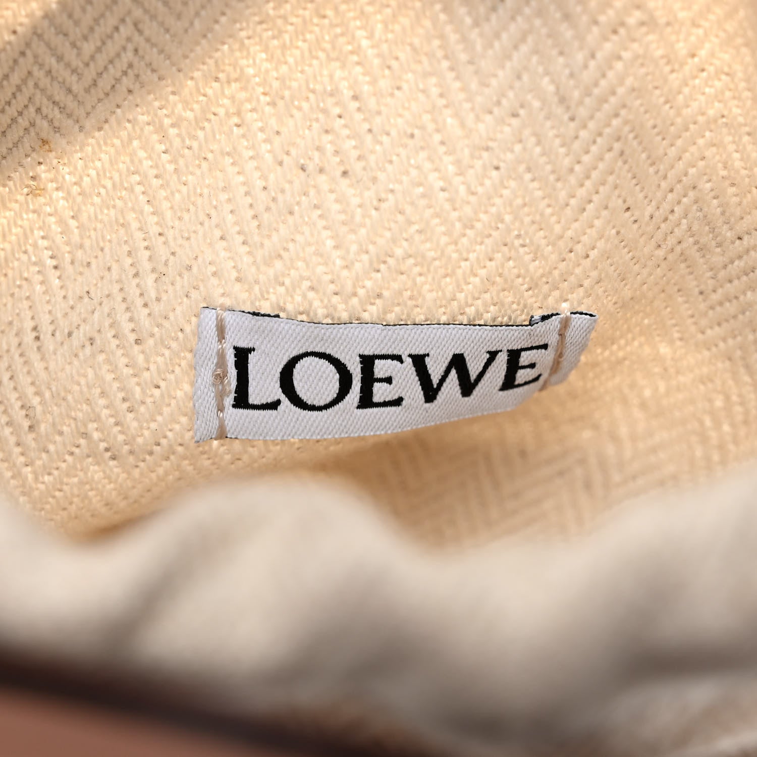Loewe Smooth Calfskin Small Anagram Cutout Tote Tan Beige 6 of 10