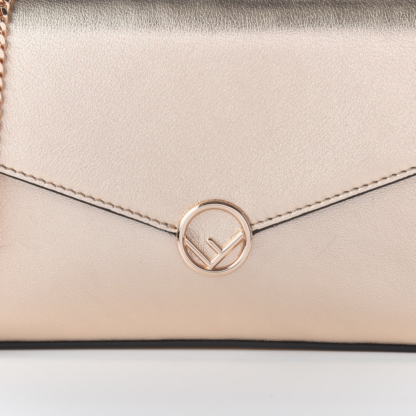 Vitello Laminato F is Fendi Envelope Wallet on Chain Rame