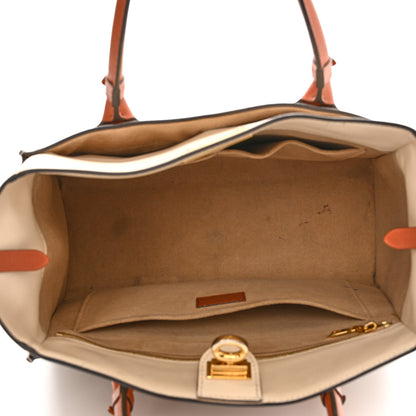 Louis Vuitton Calfskin Monogram Tufting On My Side Galet 5 of 12