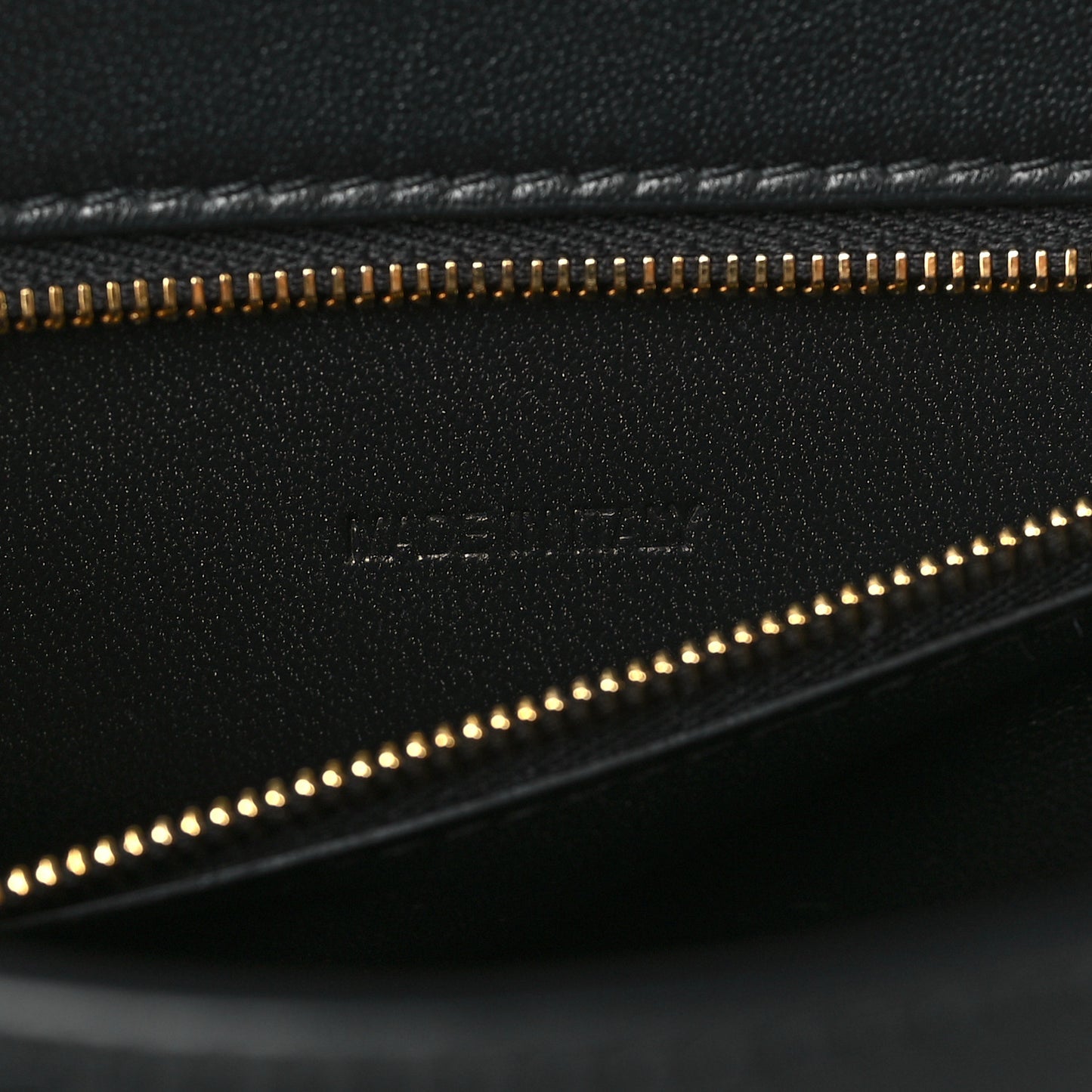 Shiny Box Calfskin Small Hourglass Top Handle Bag Black