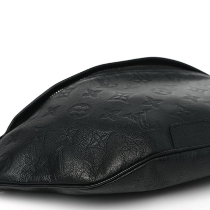 Louis Vuitton Calfskin Monogram Shadow Discovery Bumbag Black 7 of 8