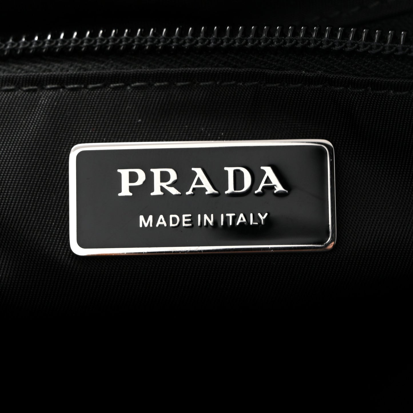 Re-Nylon Padded Medium Traveller Black