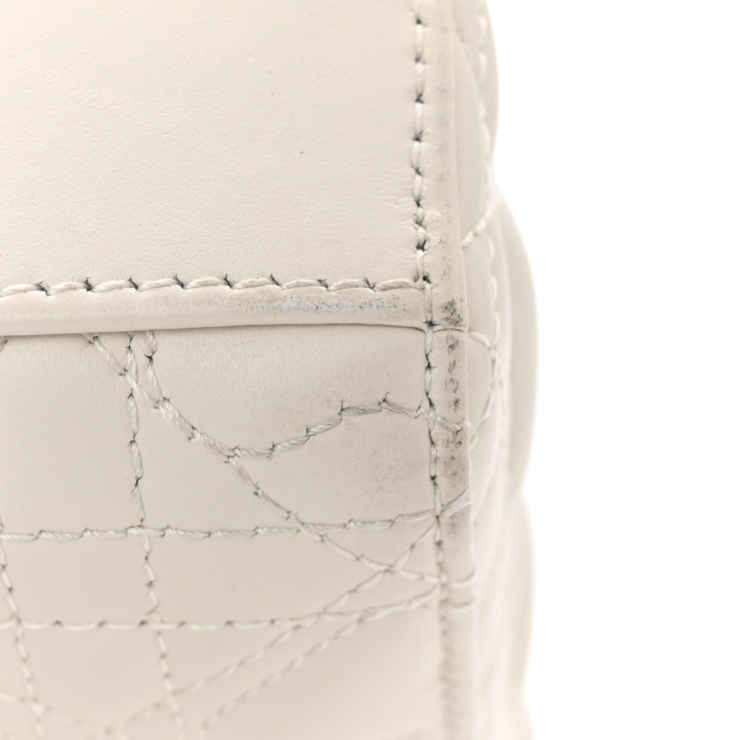 Christian Dior Lambskin Cannage Heart Medium Lady D-Joy White 11 of 17