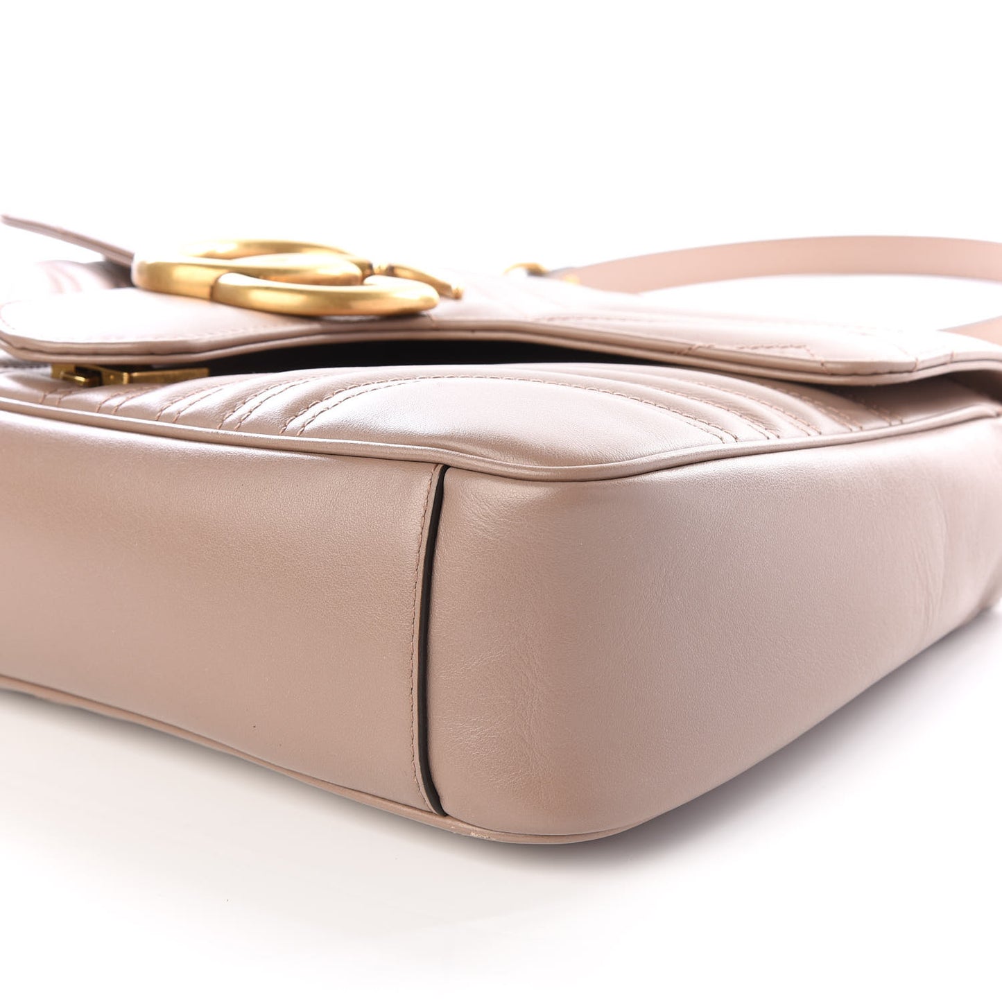 Calfskin Matelasse Medium GG Marmont Shoulder Bag Porcelain Rose