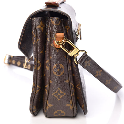 Louis Vuitton Monogram Pochette Metis 17 of 19
