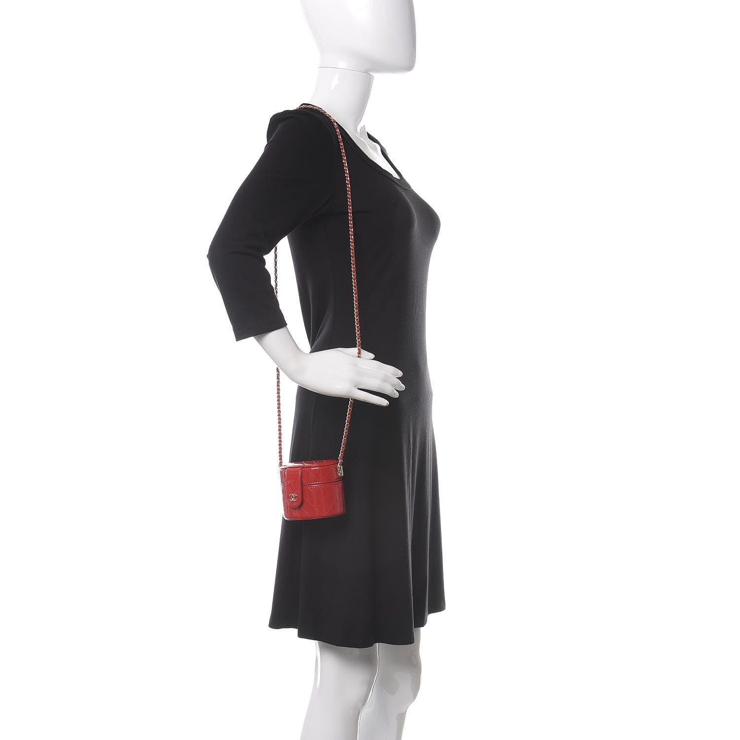 Chanel Patent Quilted Small Round Vanity With Chain Red 2 of 12