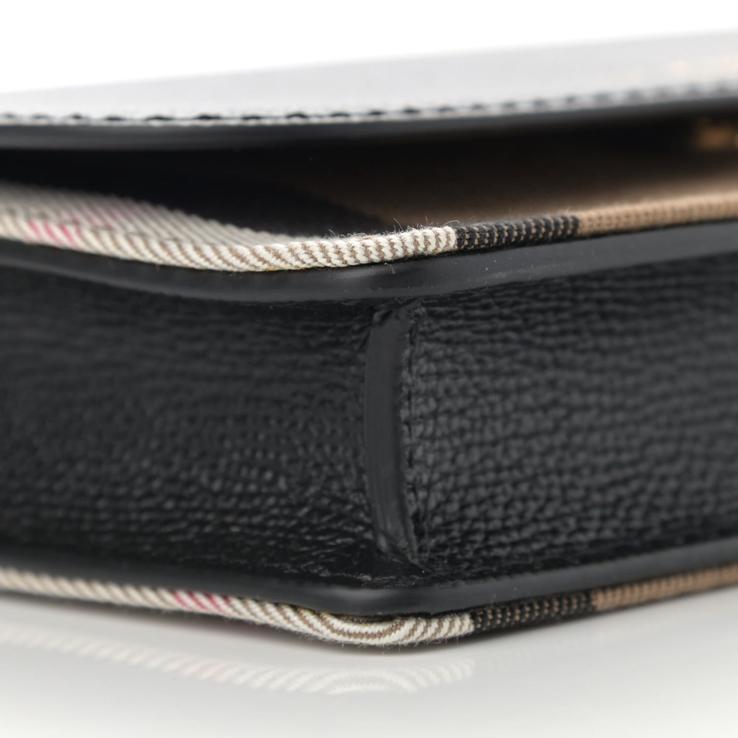 Grained Calfskin House Check Tartan Mix Hampshire Wallet On Chain Black
