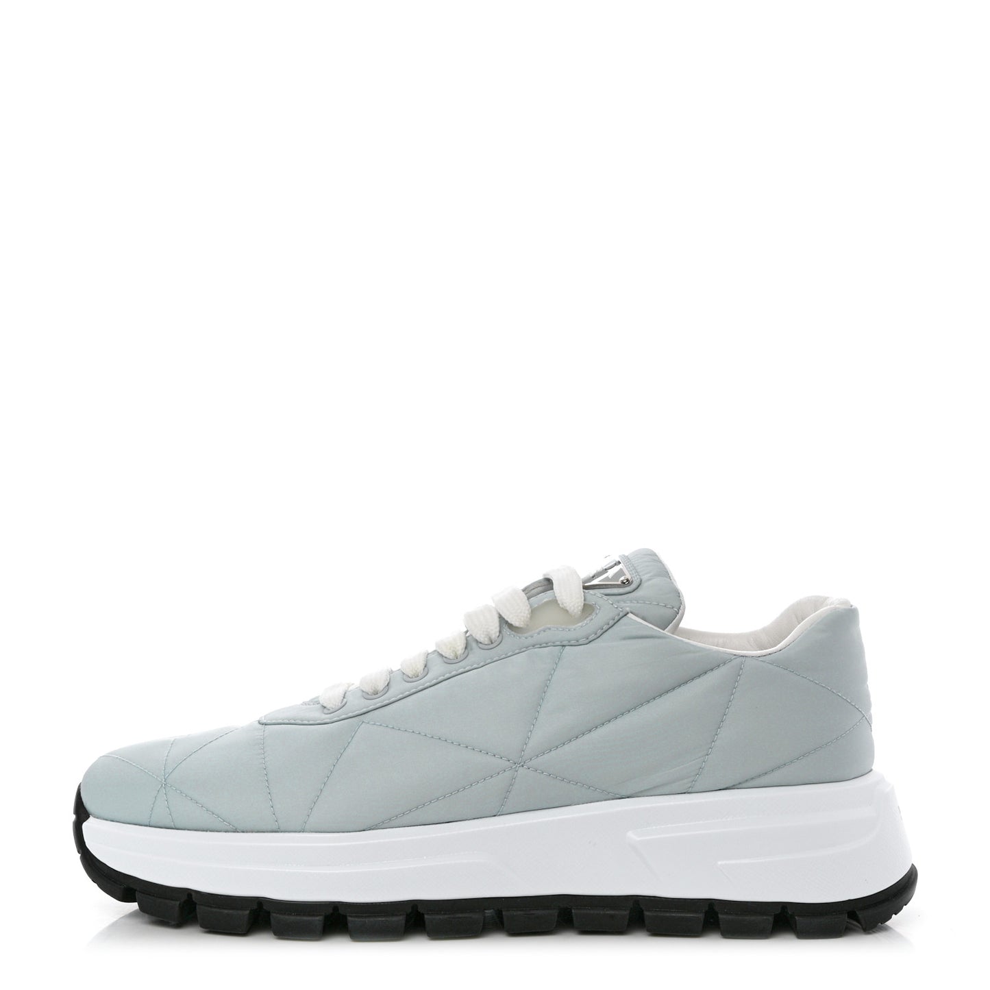 Re-Nylon Piuma Metal Triangle Logo Quilted 45mm Sneakers 40 Fiordaliso